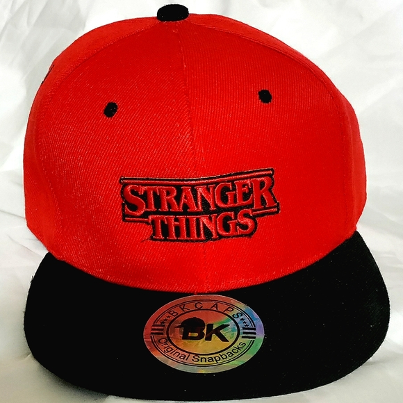 New STRANGER THINGS Baseball Cap! 2-Toned Rd/Blk. Embroidery. Adjustable. Unisex - Picture 2 of 7